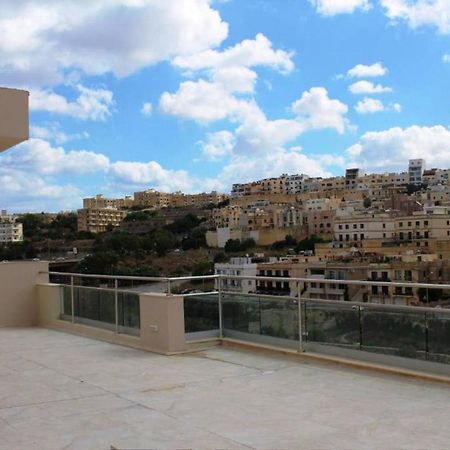 Villa Arjuza - Private Self Catering Bedrooms With Bathroom Is-Swieqi Екстериор снимка