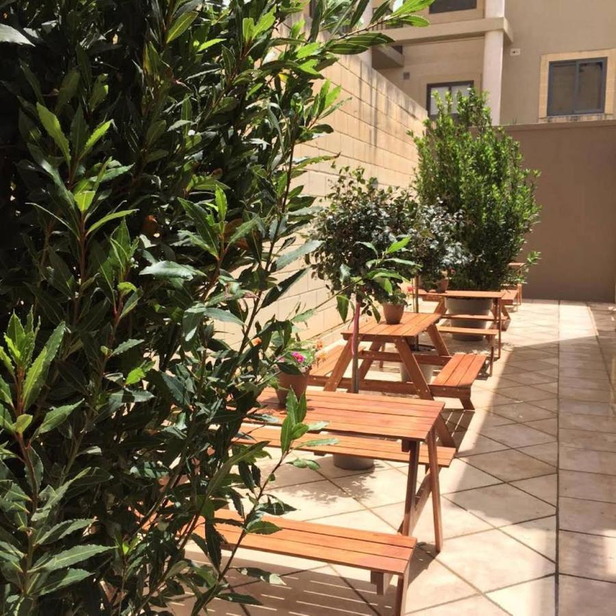 Villa Arjuza - Private Self Catering Bedrooms With Bathroom Is-Swieqi Екстериор снимка