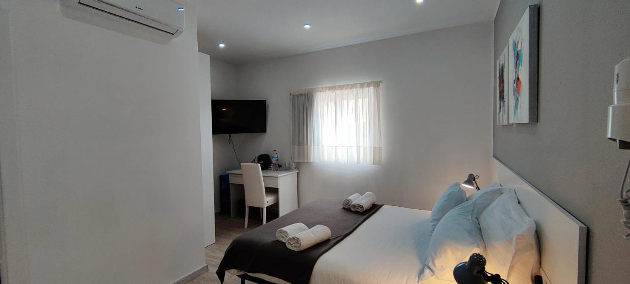 Villa Arjuza - Private Self Catering Bedrooms With Bathroom Is-Swieqi Екстериор снимка