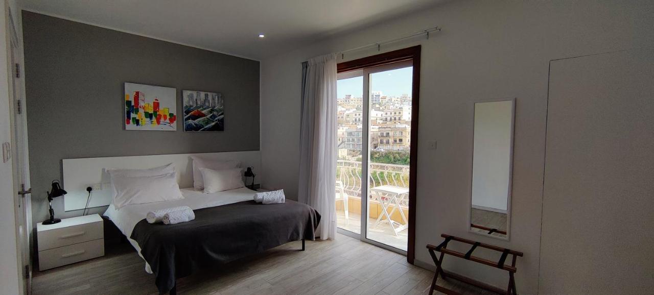 Villa Arjuza - Private Self Catering Bedrooms With Bathroom Is-Swieqi Екстериор снимка