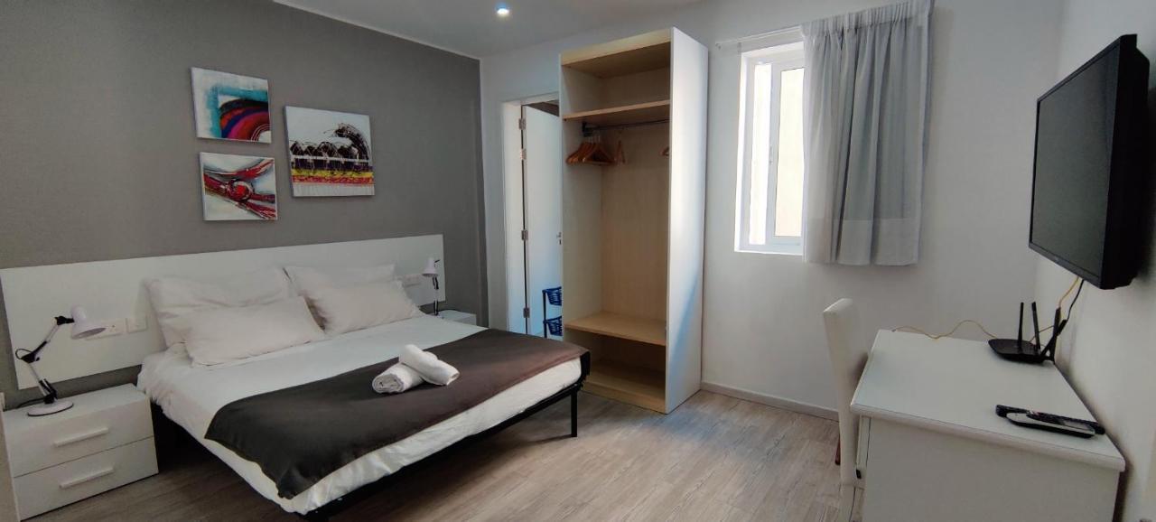 Villa Arjuza - Private Self Catering Bedrooms With Bathroom Is-Swieqi Екстериор снимка